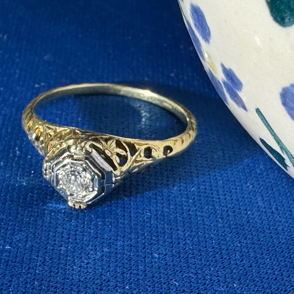 Diamond ring - Picture 3 of 4